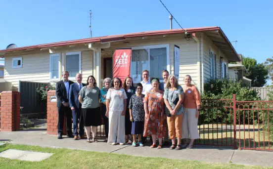 The SEED project team with government visitors, stakeholders and participants. 